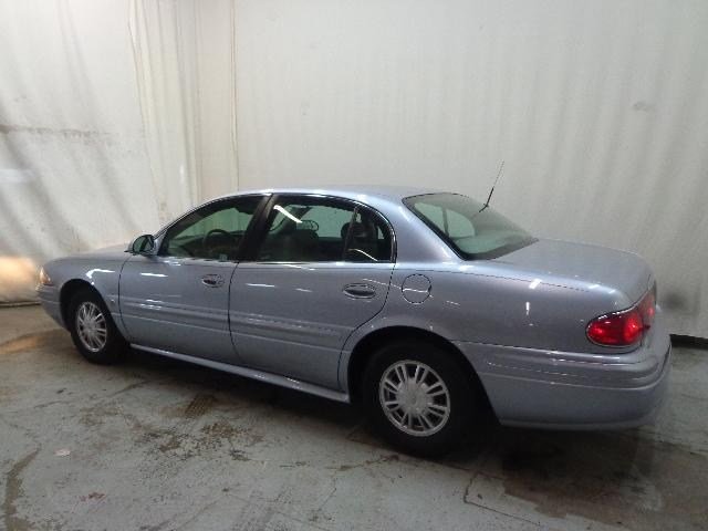 Buick LeSabre 2004 photo 1