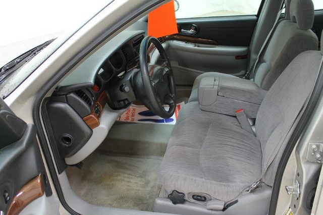 Buick LeSabre 2004 photo 4