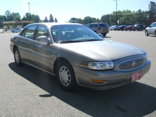 Buick LeSabre 2004 photo 1