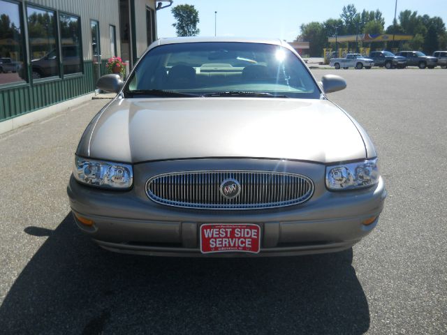 Buick LeSabre 2004 photo 2