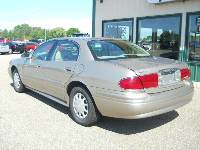 Buick LeSabre 2004 photo 3
