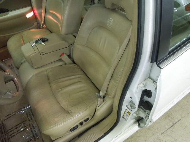 Buick LeSabre 2004 photo 14