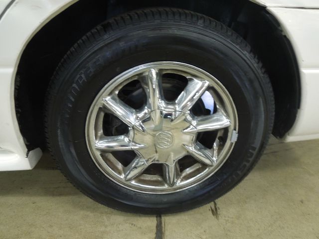 Buick LeSabre 2004 photo 7