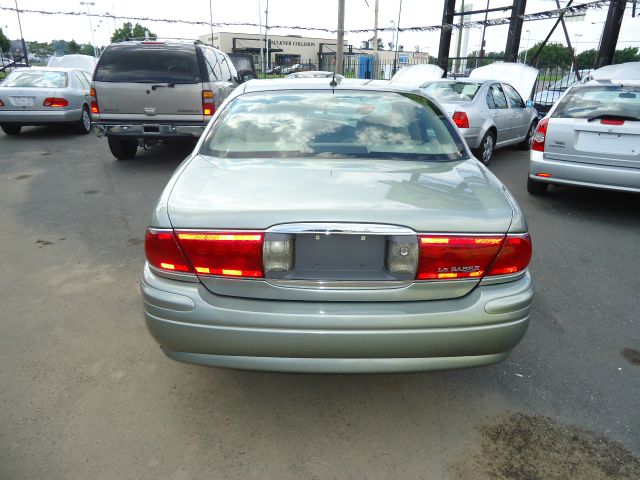 Buick LeSabre 2005 photo 1