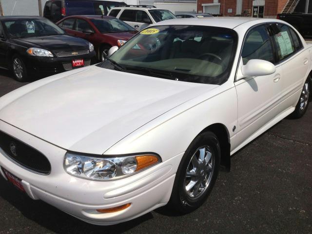 Buick LeSabre 2005 photo 3