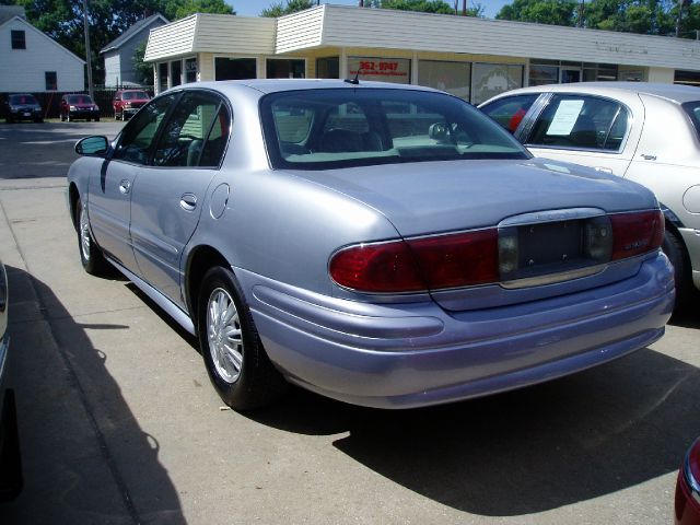 Buick LeSabre 2005 photo 1