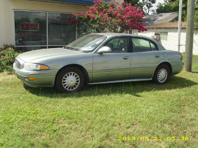 Buick LeSabre 2005 photo 2