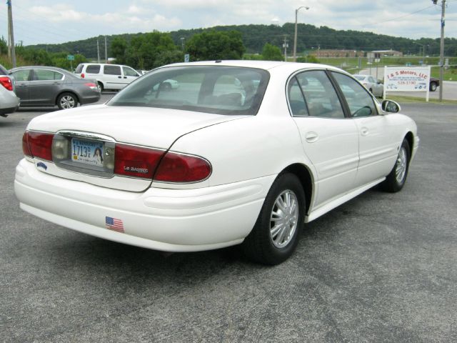 Buick LeSabre 2005 photo 2