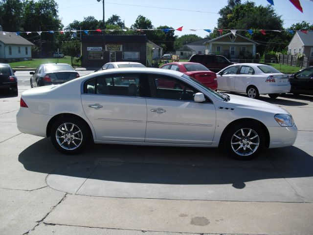 Buick Lucerne 2006 photo 1