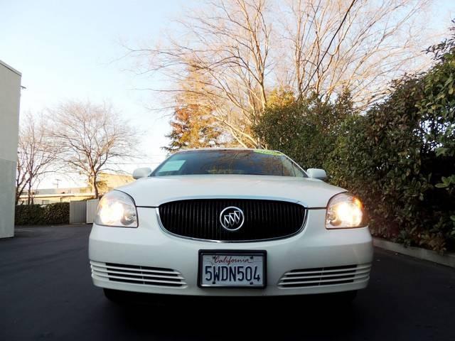 Buick Lucerne 2006 photo 1