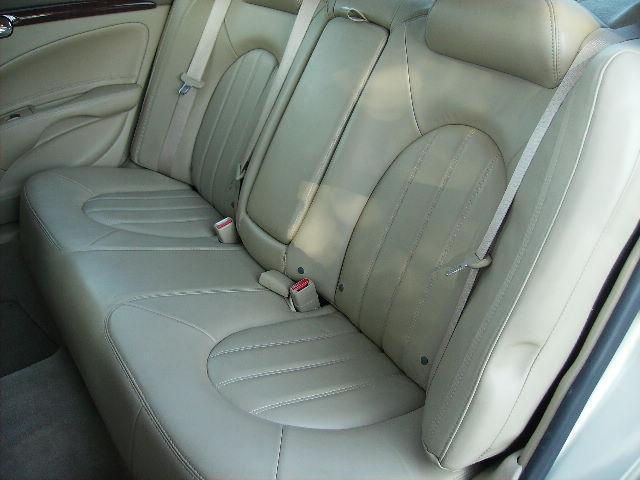Buick Lucerne 2006 photo 3