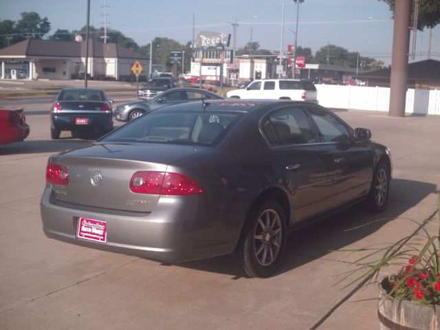 Buick Lucerne 2006 photo 1