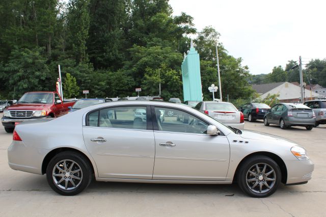 Buick Lucerne 2006 photo 1