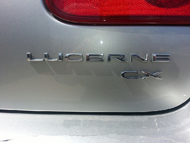 Buick Lucerne GS 460 Sedan 4D Sedan