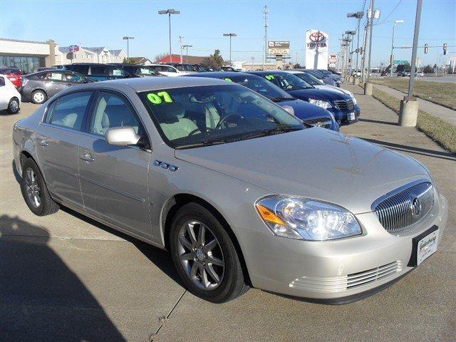 Buick Lucerne 3.6L V6 255 HP HARD TO FIND Sedan