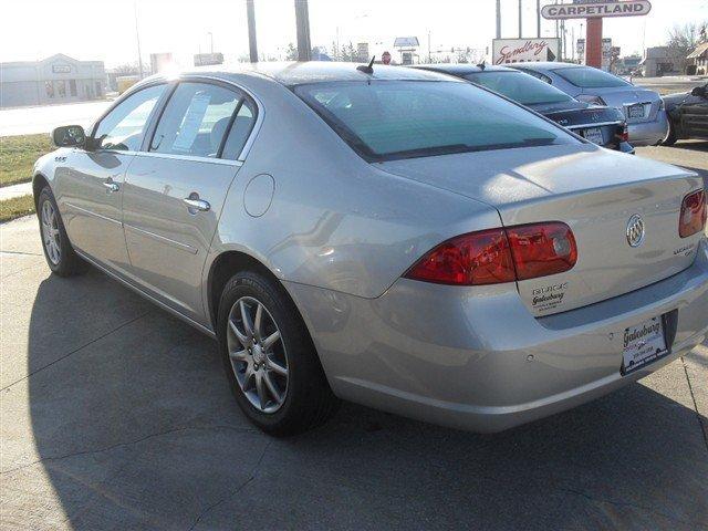 Buick Lucerne 2007 photo 2