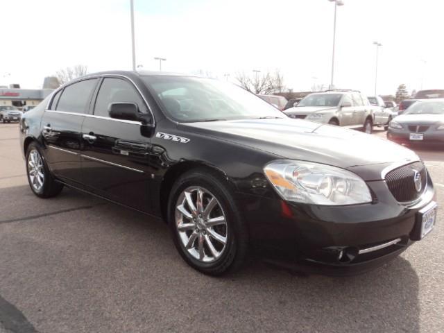 Buick Lucerne GL Sedan 4D Sedan