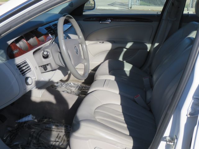 Buick Lucerne 2007 photo 2