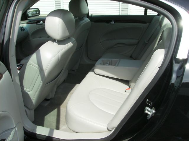 Buick Lucerne 2007 photo 4