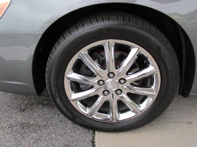Buick Lucerne 2007 photo 2
