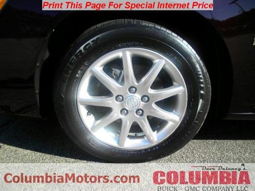 Buick Lucerne 2008 photo 2