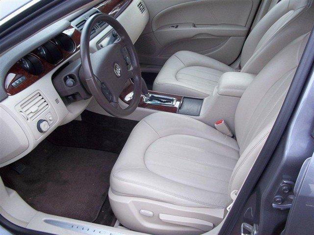 Buick Lucerne 2008 photo 2