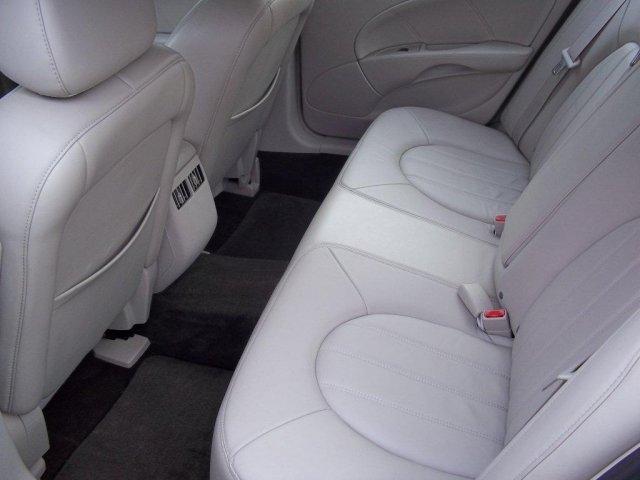 Buick Lucerne 2008 photo 3