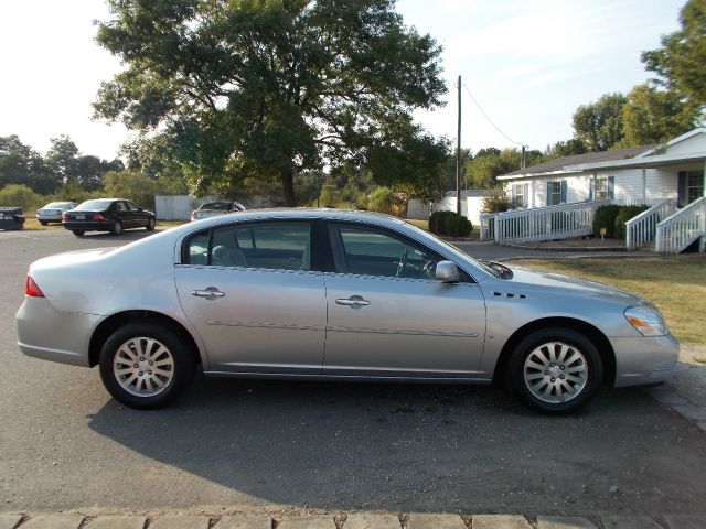 Buick Lucerne GS 460 Sedan 4D Sedan