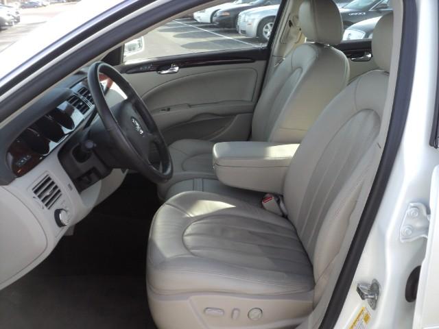 Buick Lucerne 2008 photo 3