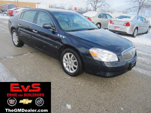 Buick Lucerne Supercharged/rear Entertainment Unspecified