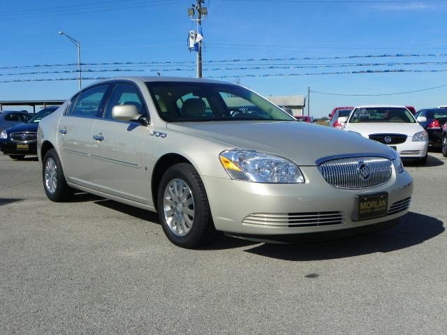 Buick Lucerne GS 460 Sedan 4D Unspecified