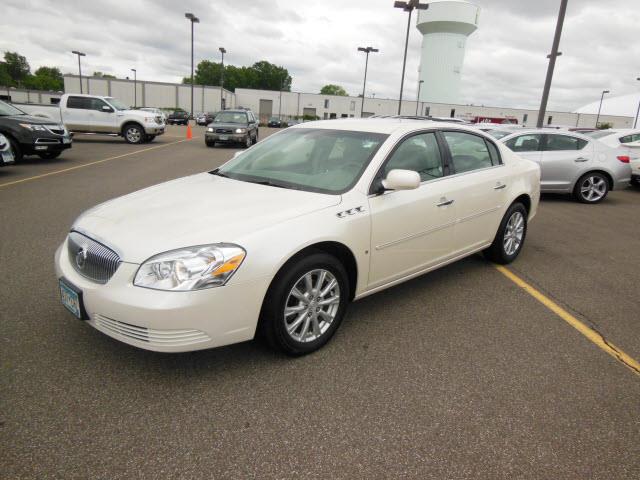 Buick Lucerne 2009 photo 2