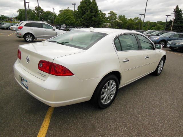 Buick Lucerne 2009 photo 3
