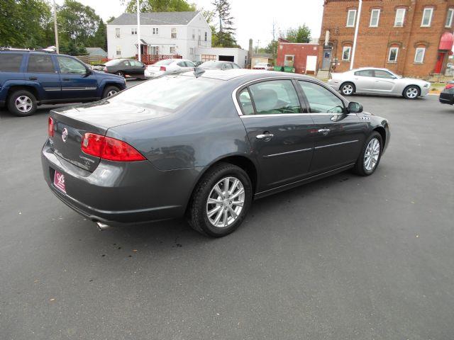 Buick Lucerne 2010 photo 4