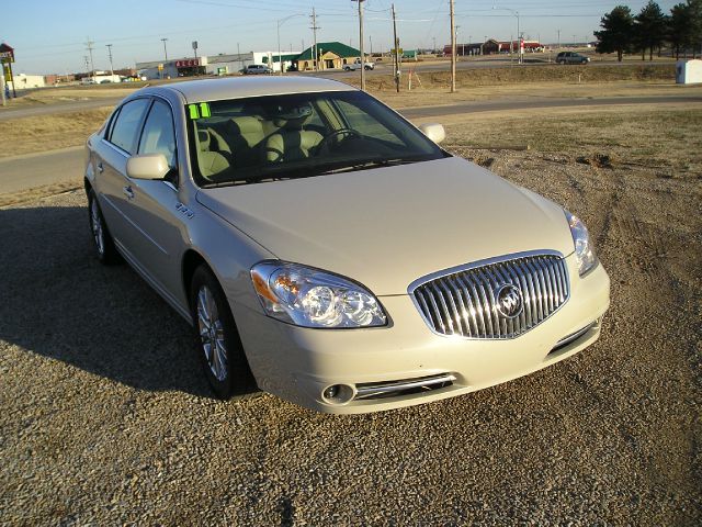 Buick Lucerne 2011 photo 4