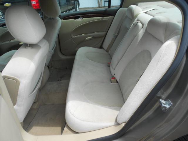 Buick Lucerne GS 460 Sedan 4D Sedan