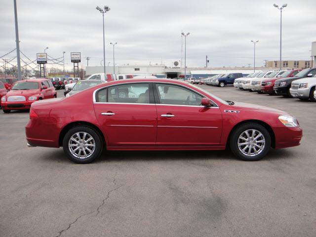 Buick Lucerne 2011 photo 6