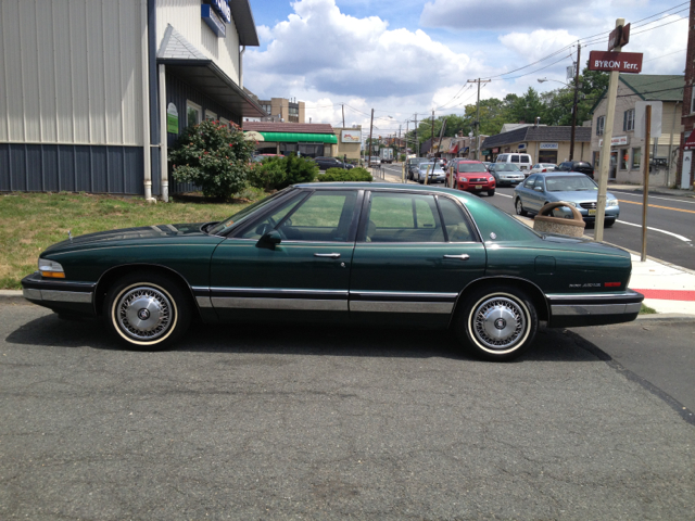 Buick Park Avenue 1993 photo 1