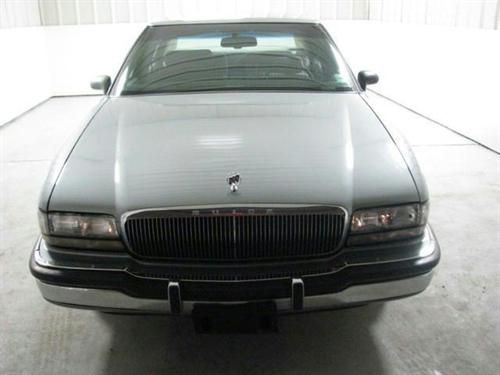 Buick Park Avenue 1993 photo 1