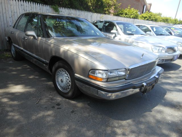 Buick Park Avenue 1994 photo 1