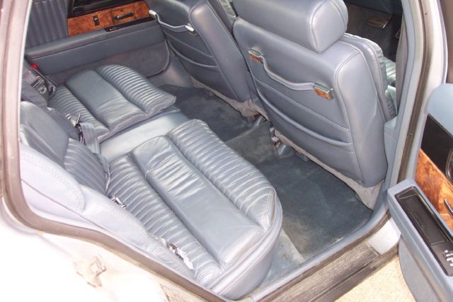 Buick Park Avenue 1994 photo 17