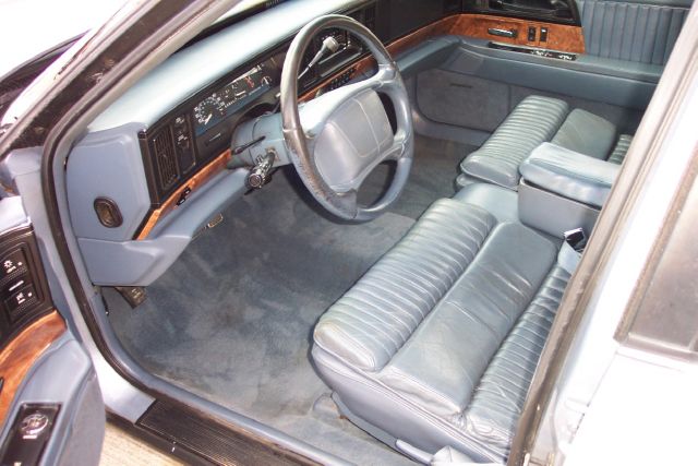 Buick Park Avenue 1994 photo 2