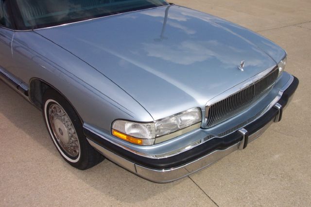 Buick Park Avenue 1994 photo 33