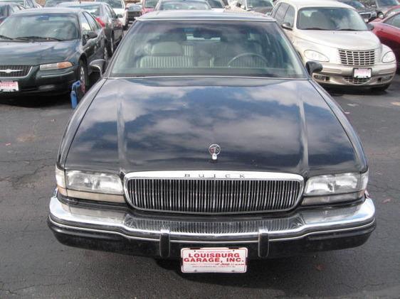 Buick Park Avenue 1996 photo 2