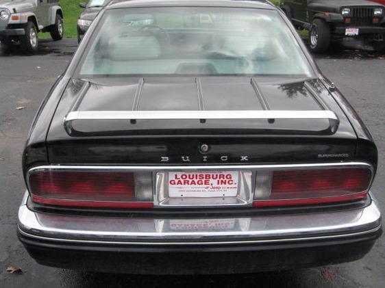 Buick Park Avenue 1996 photo 3
