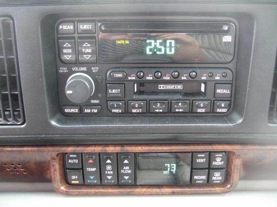 Buick Park Avenue 1996 photo 5