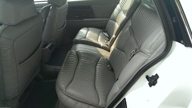 Buick Park Avenue 1996 photo 3