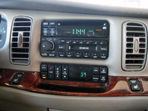 Buick Park Avenue 1998 photo 2