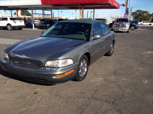 Buick Park Avenue 1998 photo 2