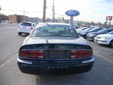 Buick Park Avenue 1998 photo 2